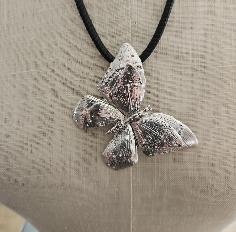 NWT Chico's Necklace